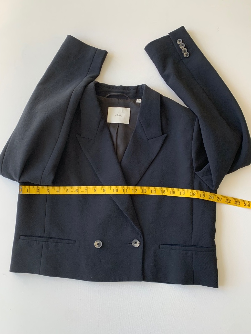 Aritzia Wilfred Cropped Navy Blazer Jacket Size 10 - Picture 4 of 8